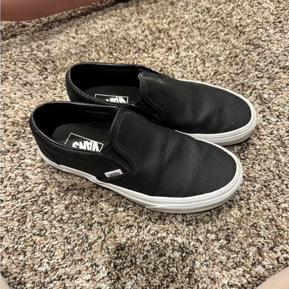 Vans women’s Black Slip-On Shoes